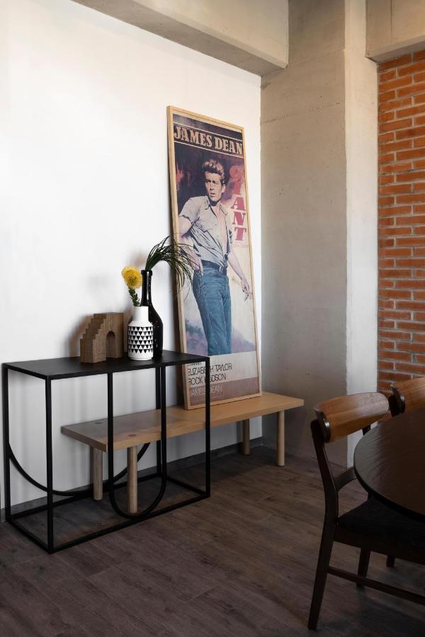 גואדלחארה Loft In The Heart Of Americana, Have An Artsy Stay מראה חיצוני תמונה