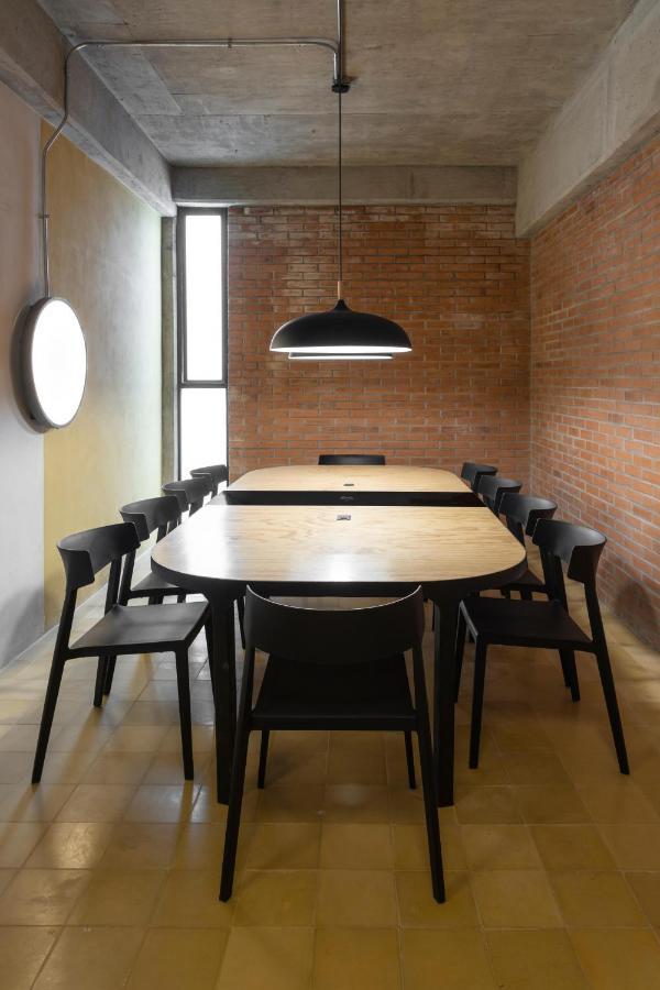 גואדלחארה Loft In The Heart Of Americana, Have An Artsy Stay מראה חיצוני תמונה
